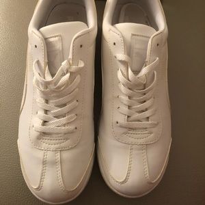 Puma Roma sneakers
